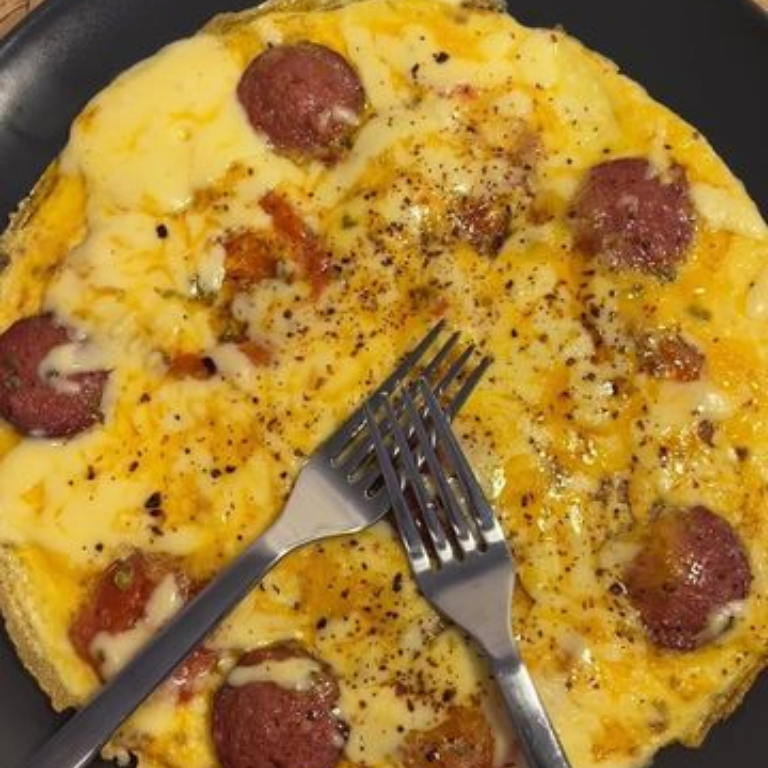 Sucuklu, Kaşarlı, Beyaz Peynirli Omlet